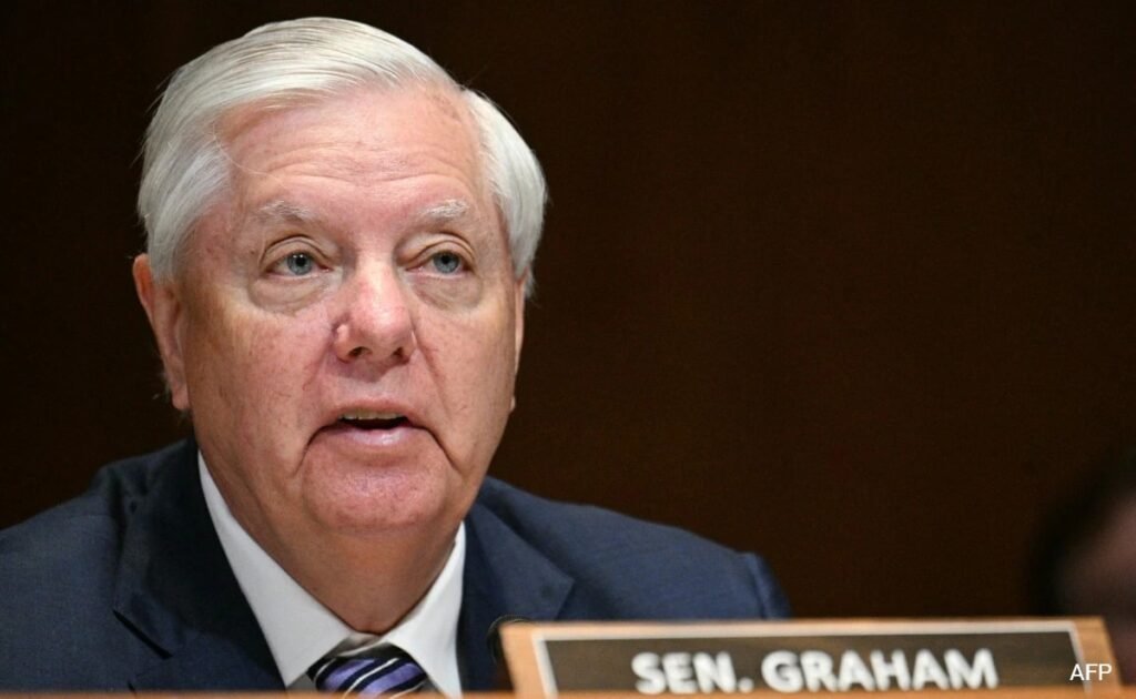 US Senator Labels Pakistan’s Role in US-Iran Talks “Problematic” Over Israel Stance