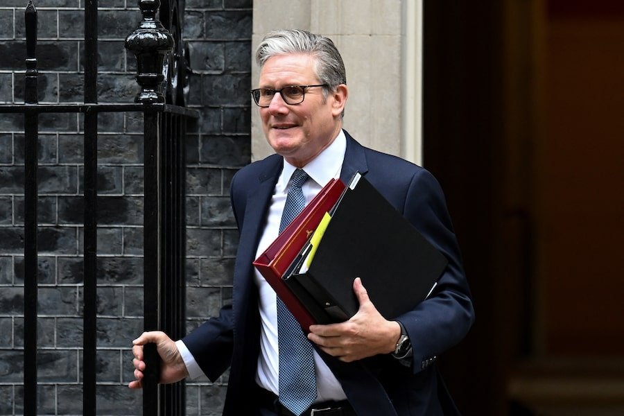 Starmer Digs In: UK Prime Minister Defies Leadership Rebellion Following Local Election “Wipeout”