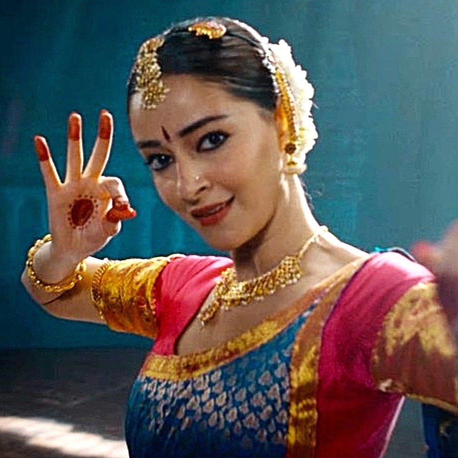 Ananya Panday Faces Internet Wrath Over ‘Bharatanatyam Fusion’ Scene in Chand Mera Dil