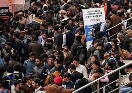 Job Crisis Intensifies: Youth Unemployment Surges to 15.2% in Early 2026