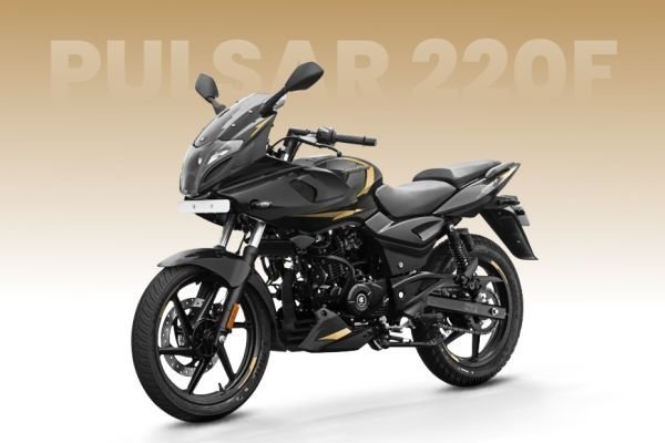 Bajaj Pulsar 220F Receives Modern LED Headlamp Upgrade; Prices Revised to ₹1.36 Lakh