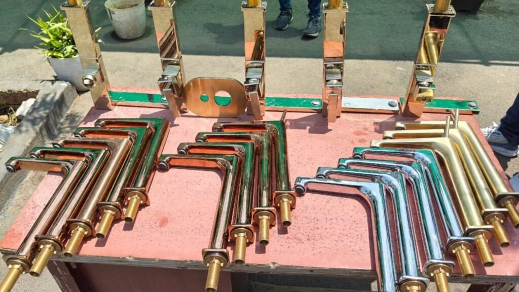 Romance and Robbery: The Nagpur Warehouse Heist for High-End iPhones