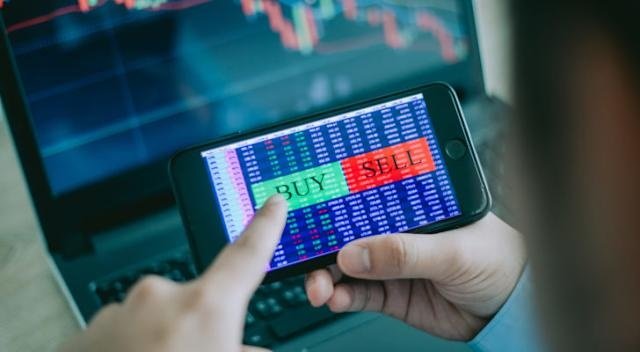 Finding Opportunity in Geopolitical Noise: 5 High-Potential Stock Picks
