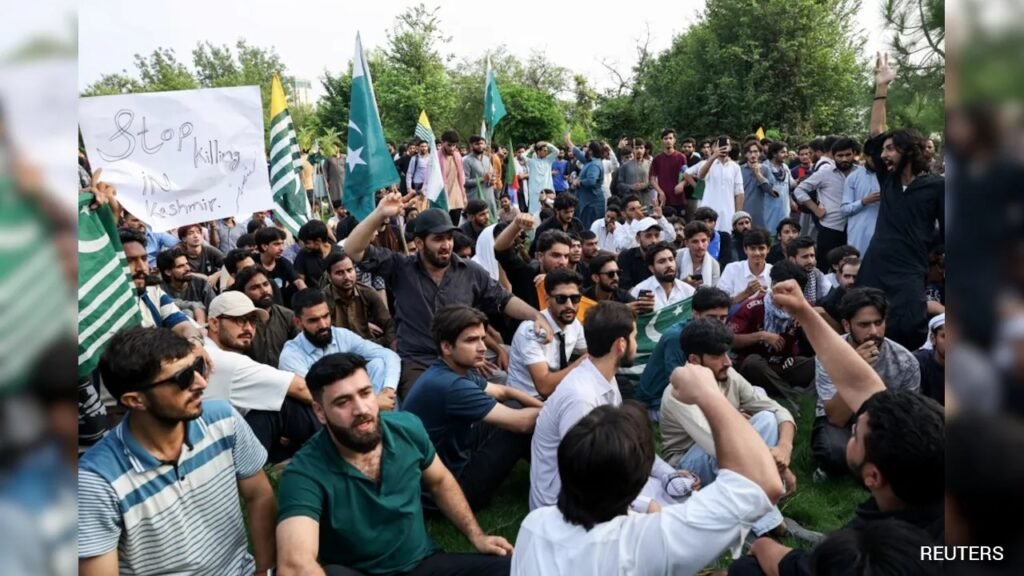“Sarfaroshi Ki Tamanna”: Indian Freedom Verses Echo in PoK Amid Deadly Crackdown on Protests
