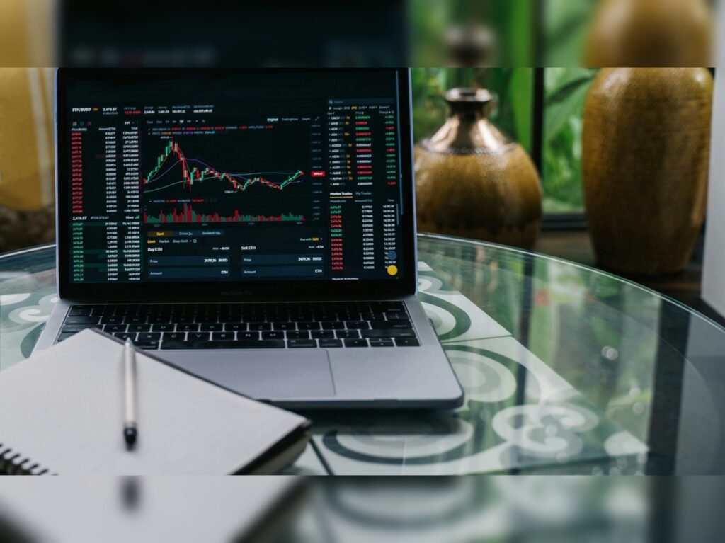 Tracking FII Inflows: 15 High-Potential Financial Stocks to Watch
