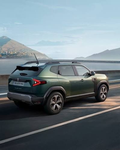 Renault Duster Adventure Edition Launched in India, Setting Up Clash with Nissan Tekton