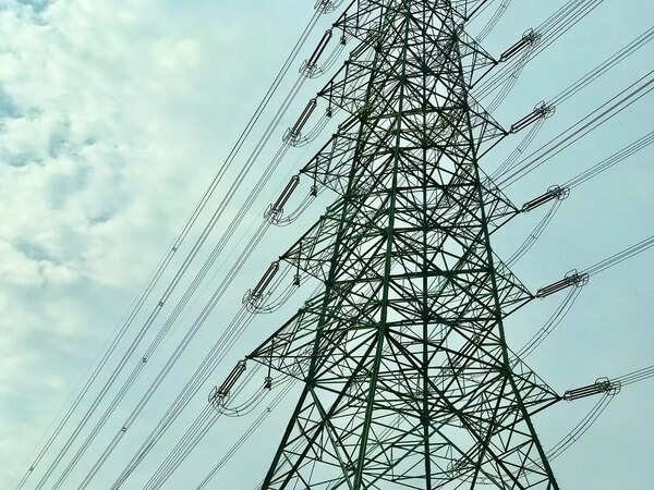Beyond Single-Stock Bets: Why Owning the Energy Ecosystem Beats Stock Picking