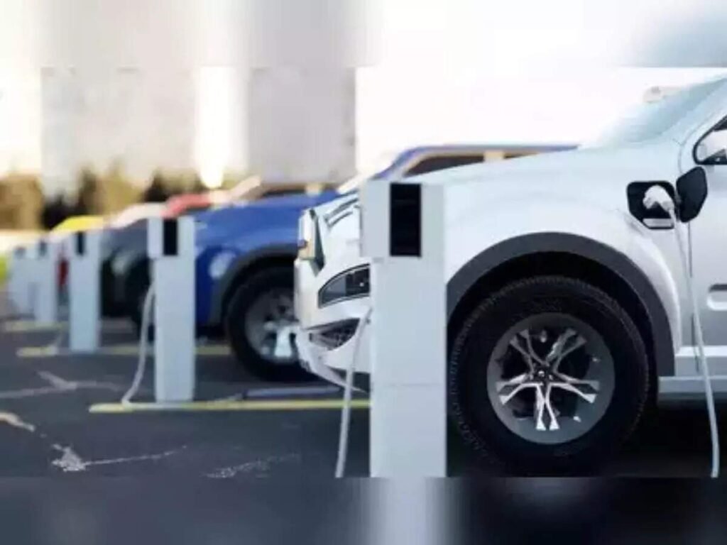 Unexpected Gainer of Trouble in the Gulf? 13 Stocks from the Backend of the EV Shift, with Upside Potential of Up to 33%