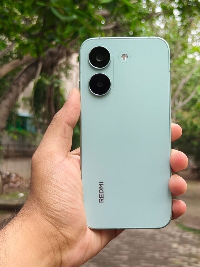 Monsoon-Proof Mobiles: 7 Water-Resistant Phones That Don’t Flake on Durability