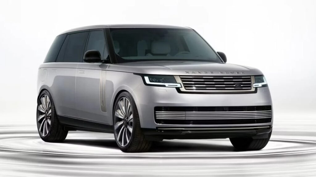Range Rover SV Ultra Debuts in India as New Flagship SUV at ₹3.8 Crore