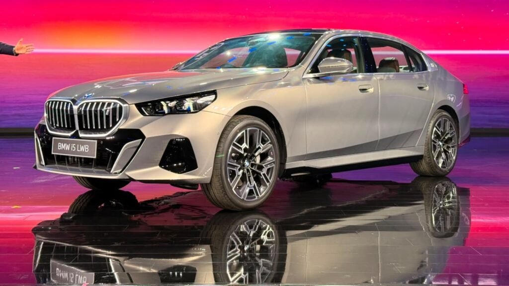 BMW i5 LWB First Edition Confirmed For India Launch; Bookings Open