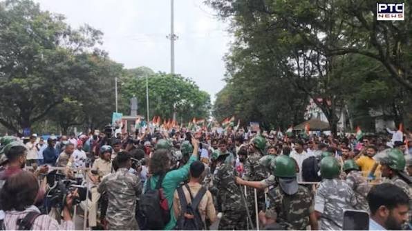 Protesting Students Breach Barricades Near Jharkhand Assembly; Police Deploy Water Cannons