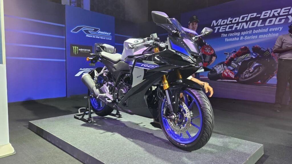 Yamaha YZF-R2 Launched in India at Rs 2.30 Lakh: Price, Specs, Engine, and Features