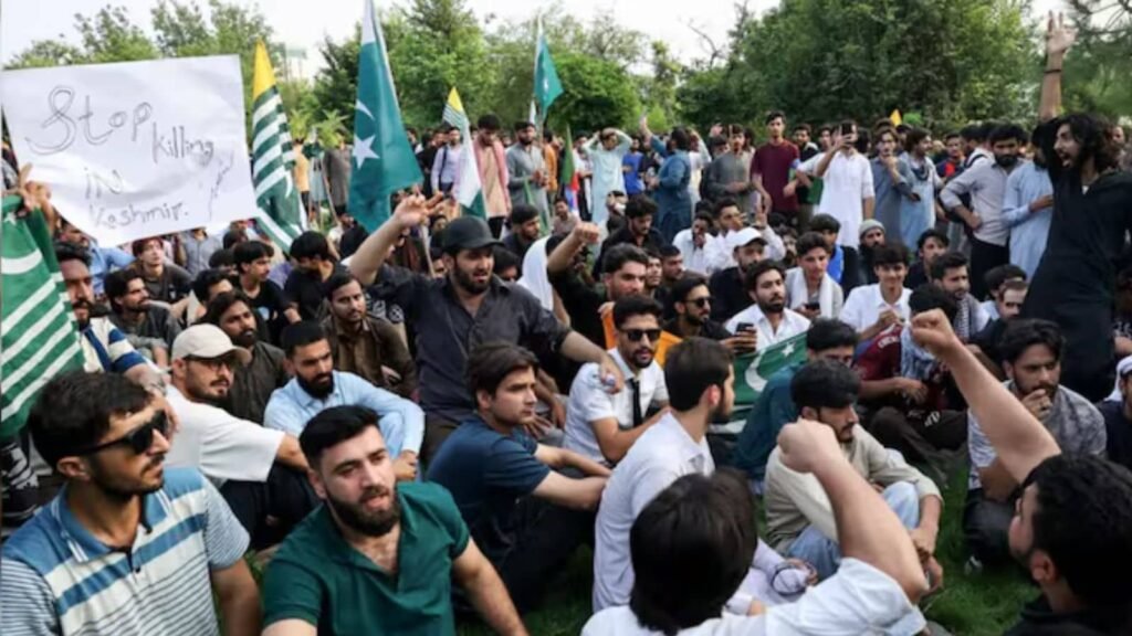 Pakistan Mandates NOC for Foreign Journalists Reporting Outside Major Cities Amid PoK Unrest