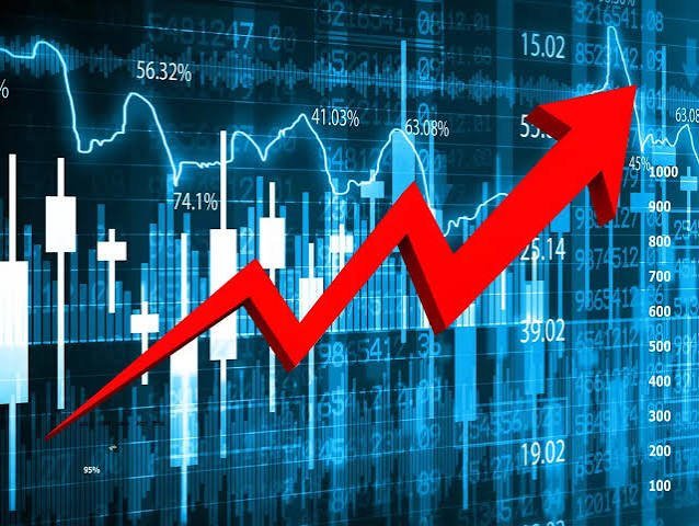 Navigating Market Volatility: Large-Cap Opportunities with Strong Analyst Upside