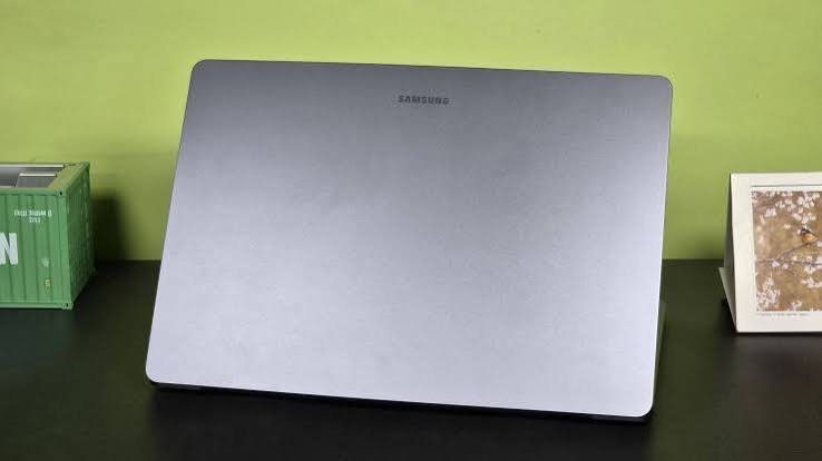 Need More Screen Space for Work? These 16-Inch Laptops Balance Display Size and Everyday Performance