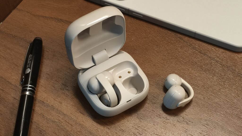 Sony LinkBuds Clip Review: An Open-Ear Surprise with Lovely Vocals and a Fit That Needs Patience
