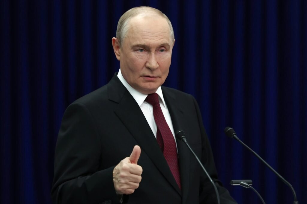 Putin Orders Three-Day Halt on Kyiv Strikes Coinciding with US Envoys’ Visit