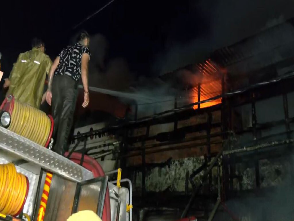 J-K: Several shops gutted in massive fire at Shiv Market opposite Jammu Railway Station Visual from the spot (Photo/ANI)