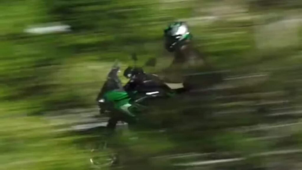 Kawasaki Versys 900 Sport Tourer Teased: What to Expect